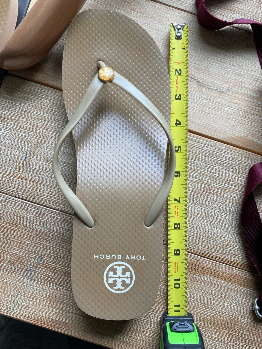 Tory Burch Thea Wedge Platform Flip Flops Beige Gold Logo Size 8